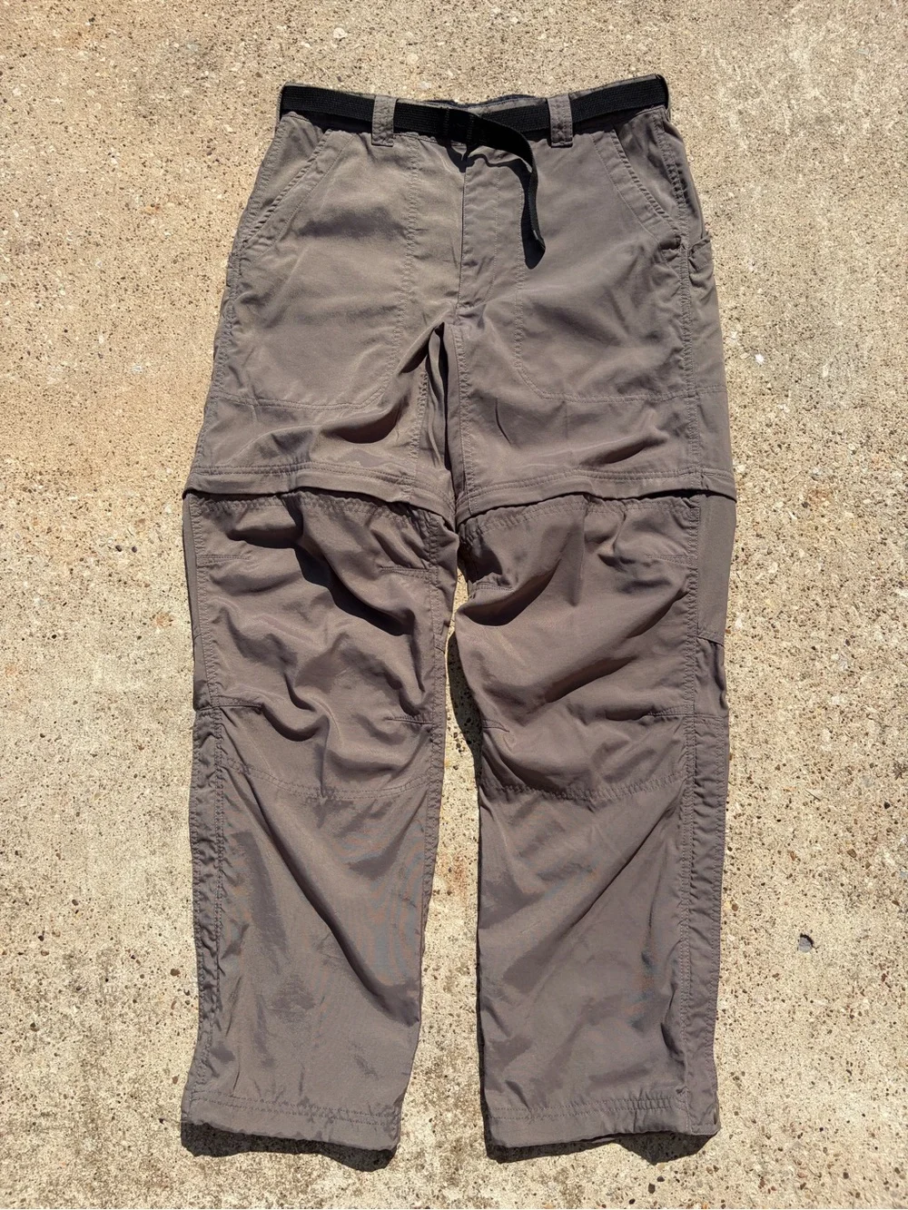 VTG L.L. Bean Men’s M Reg Convertible Zip Off Hiking Pants Integrated Belt Nylon